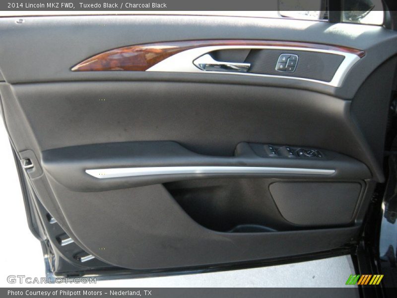Tuxedo Black / Charcoal Black 2014 Lincoln MKZ FWD