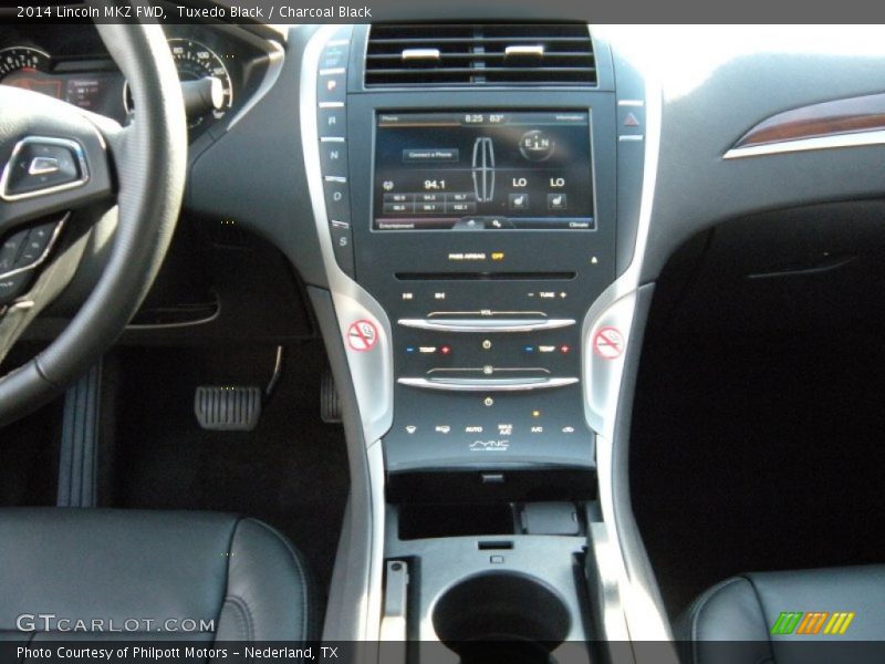Tuxedo Black / Charcoal Black 2014 Lincoln MKZ FWD