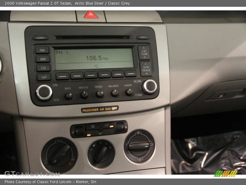 Controls of 2006 Passat 2.0T Sedan