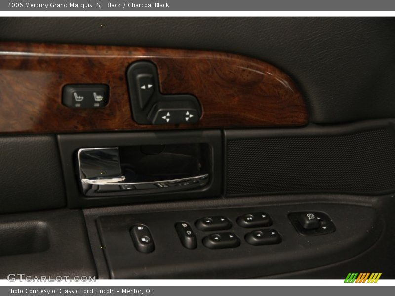 Black / Charcoal Black 2006 Mercury Grand Marquis LS