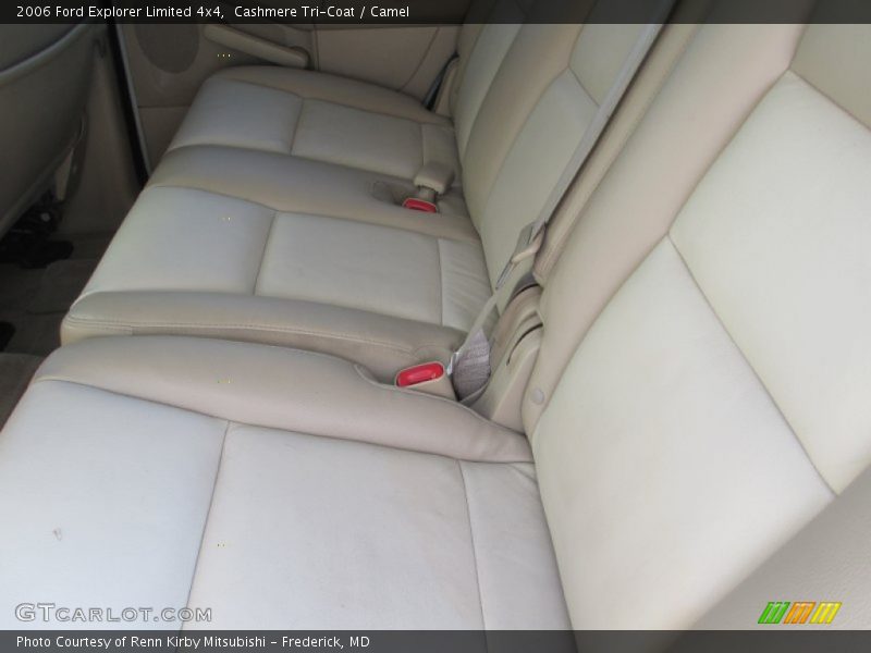 Cashmere Tri-Coat / Camel 2006 Ford Explorer Limited 4x4