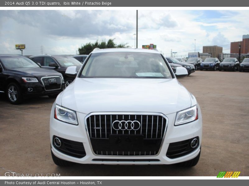 Ibis White / Pistachio Beige 2014 Audi Q5 3.0 TDI quattro