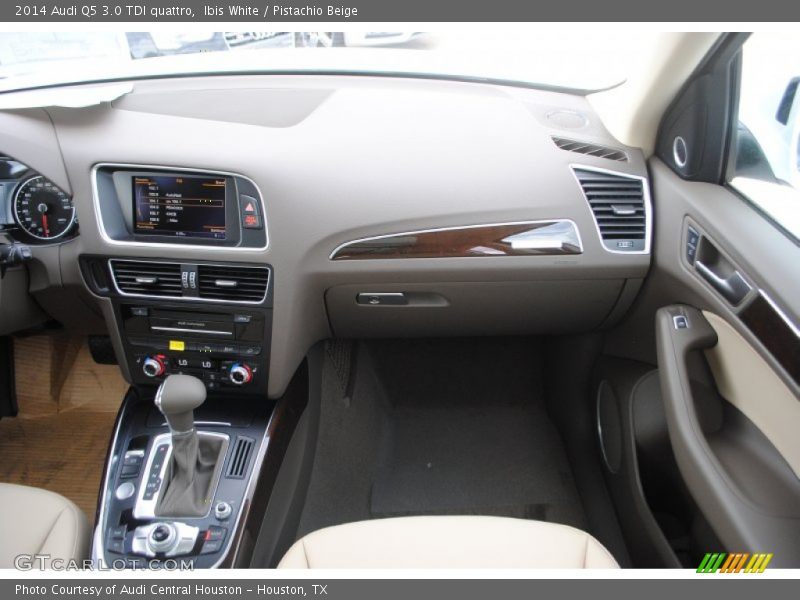 Ibis White / Pistachio Beige 2014 Audi Q5 3.0 TDI quattro