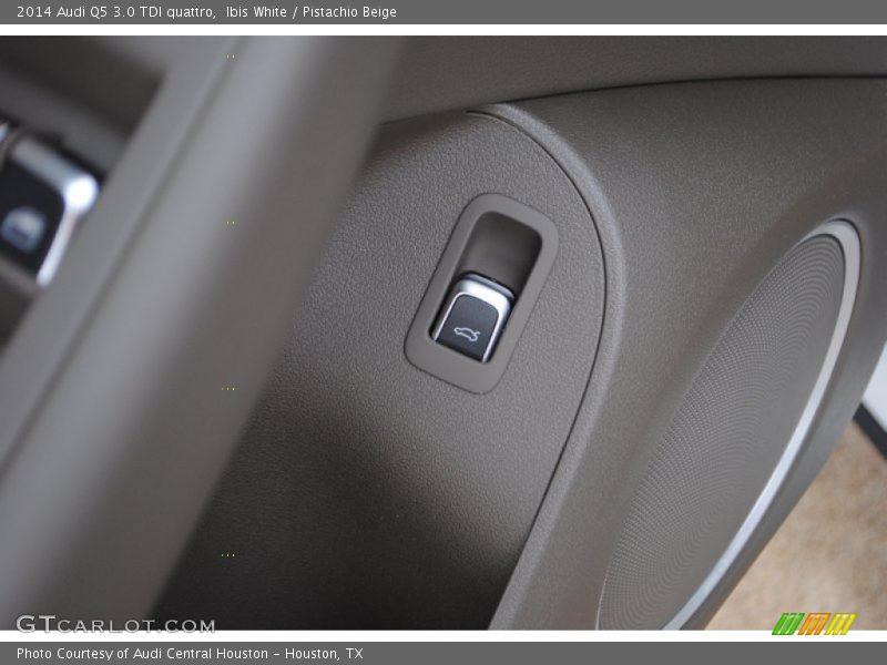 Ibis White / Pistachio Beige 2014 Audi Q5 3.0 TDI quattro