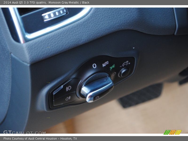Monsoon Gray Metallic / Black 2014 Audi Q5 3.0 TFSI quattro