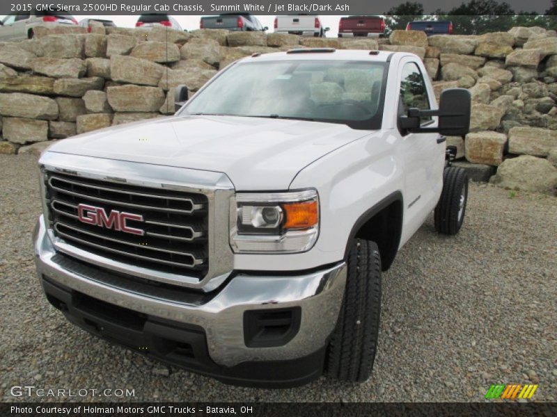  2015 Sierra 2500HD Regular Cab Chassis Summit White