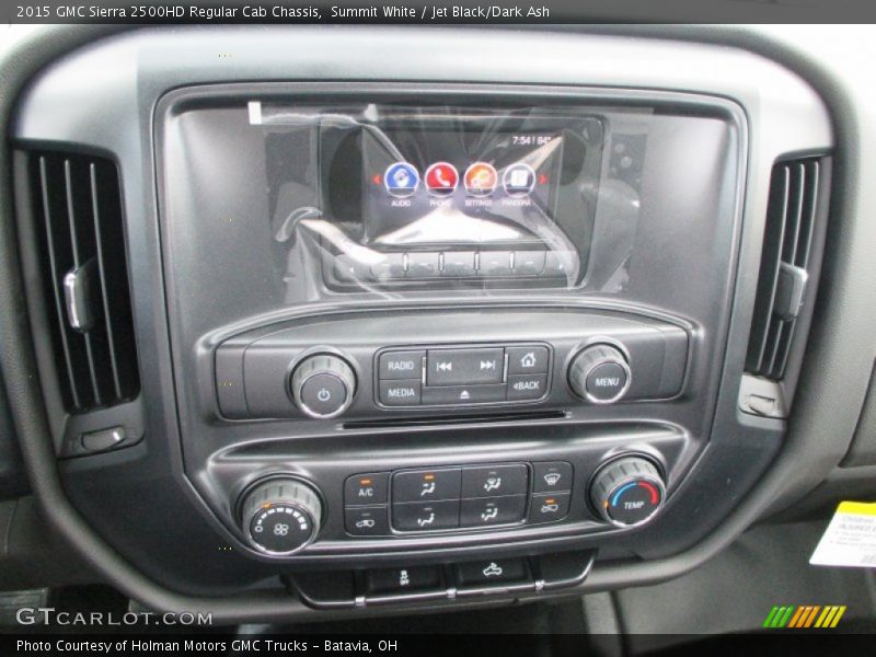 Controls of 2015 Sierra 2500HD Regular Cab Chassis
