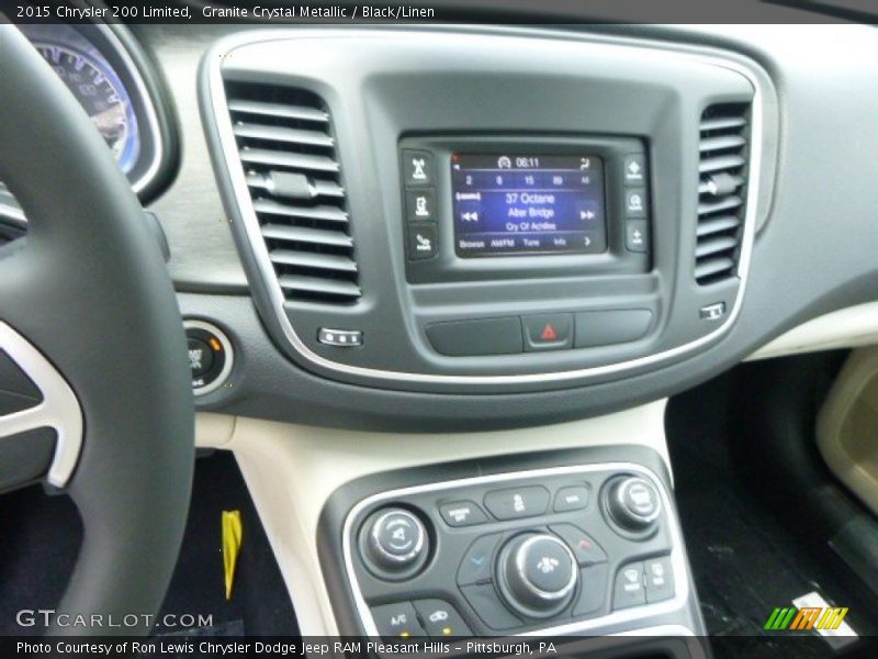 Granite Crystal Metallic / Black/Linen 2015 Chrysler 200 Limited