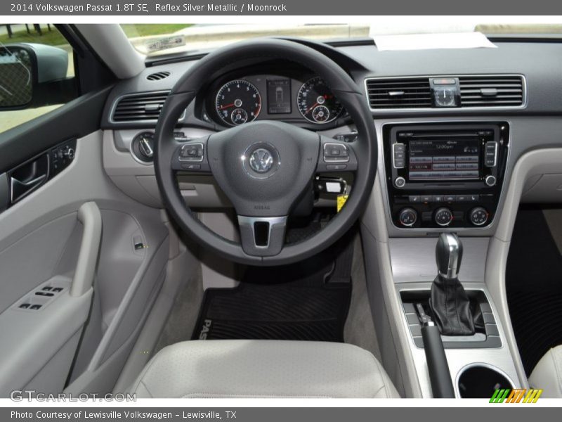 Reflex Silver Metallic / Moonrock 2014 Volkswagen Passat 1.8T SE