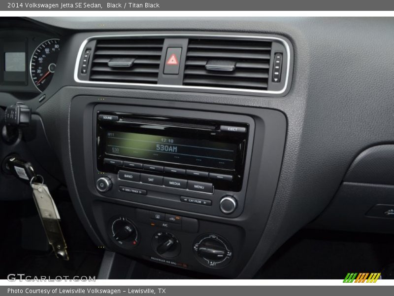 Black / Titan Black 2014 Volkswagen Jetta SE Sedan