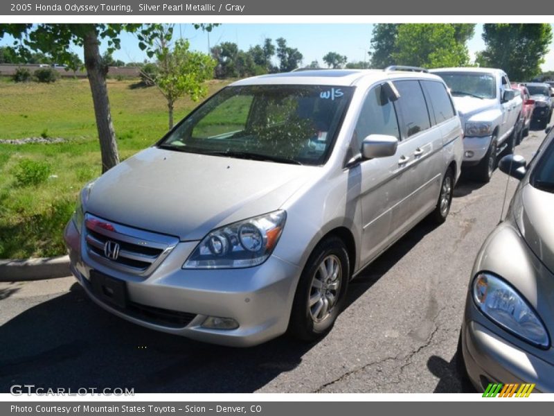 Silver Pearl Metallic / Gray 2005 Honda Odyssey Touring
