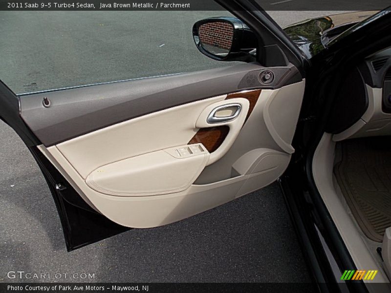Door Panel of 2011 9-5 Turbo4 Sedan