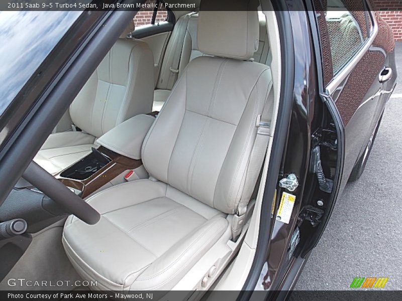 Front Seat of 2011 9-5 Turbo4 Sedan