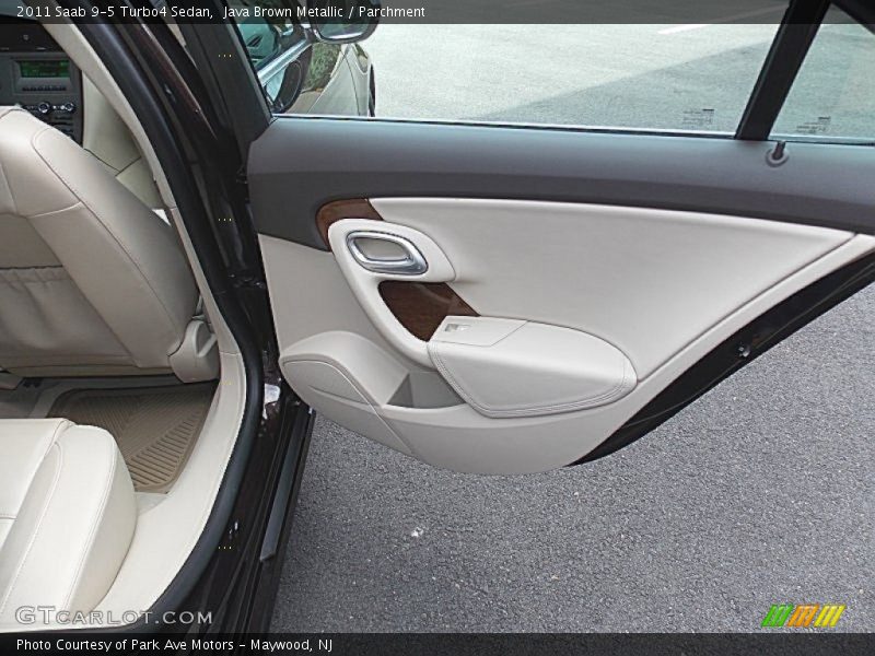 Door Panel of 2011 9-5 Turbo4 Sedan