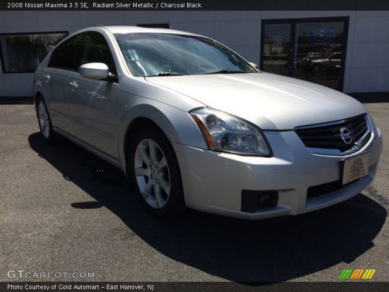 Radiant Silver Metallic / Charcoal Black 2008 Nissan Maxima 3.5 SE
