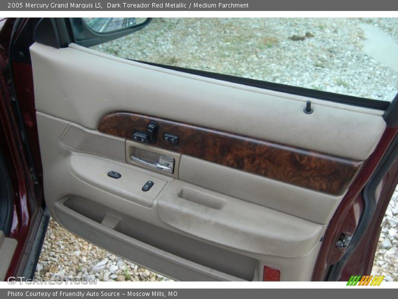 Dark Toreador Red Metallic / Medium Parchment 2005 Mercury Grand Marquis LS