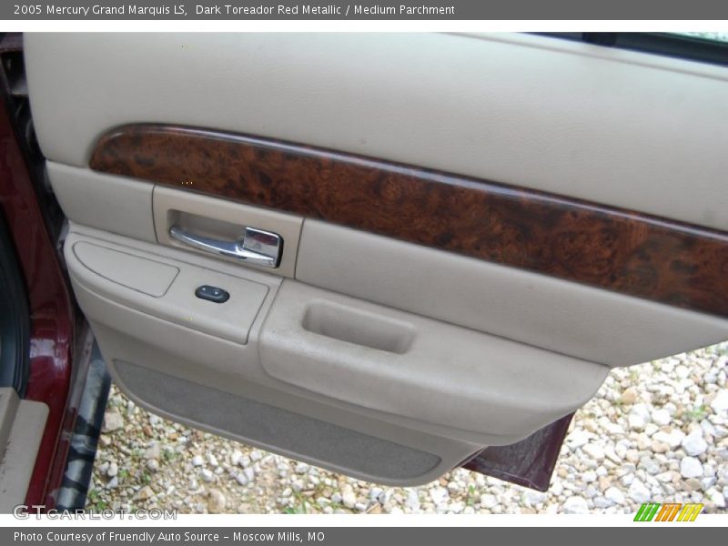 Dark Toreador Red Metallic / Medium Parchment 2005 Mercury Grand Marquis LS