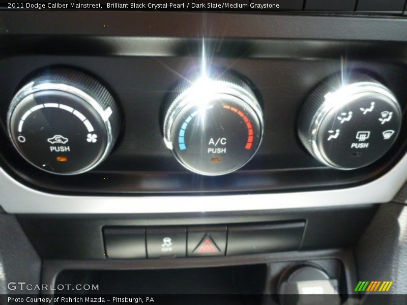 Brilliant Black Crystal Pearl / Dark Slate/Medium Graystone 2011 Dodge Caliber Mainstreet