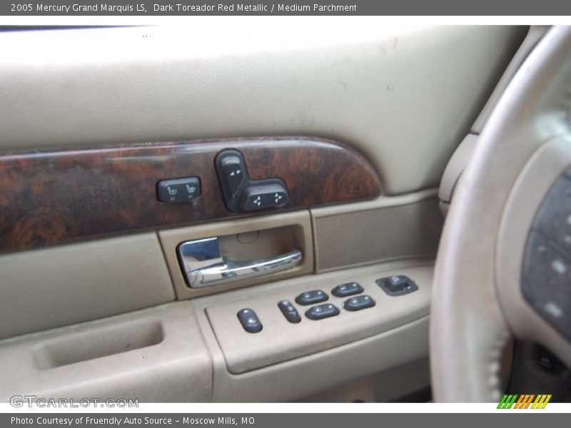 Dark Toreador Red Metallic / Medium Parchment 2005 Mercury Grand Marquis LS