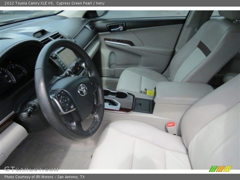 Cypress Green Pearl / Ivory 2012 Toyota Camry XLE V6