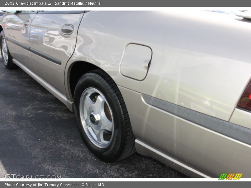 Sandrift Metallic / Neutral 2002 Chevrolet Impala LS