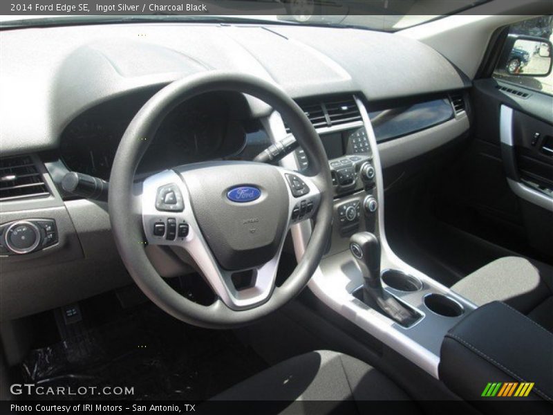 Ingot Silver / Charcoal Black 2014 Ford Edge SE