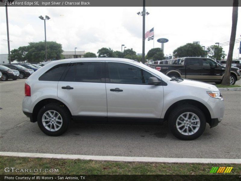 Ingot Silver / Charcoal Black 2014 Ford Edge SE