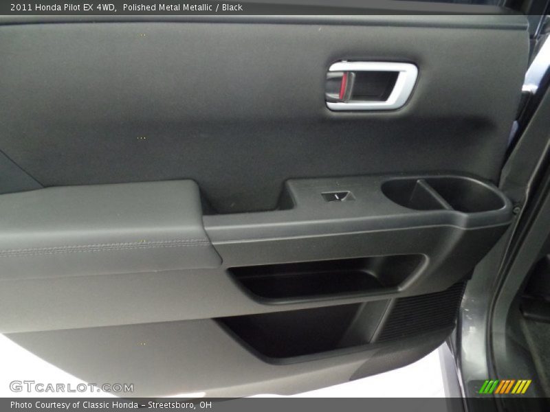 Polished Metal Metallic / Black 2011 Honda Pilot EX 4WD