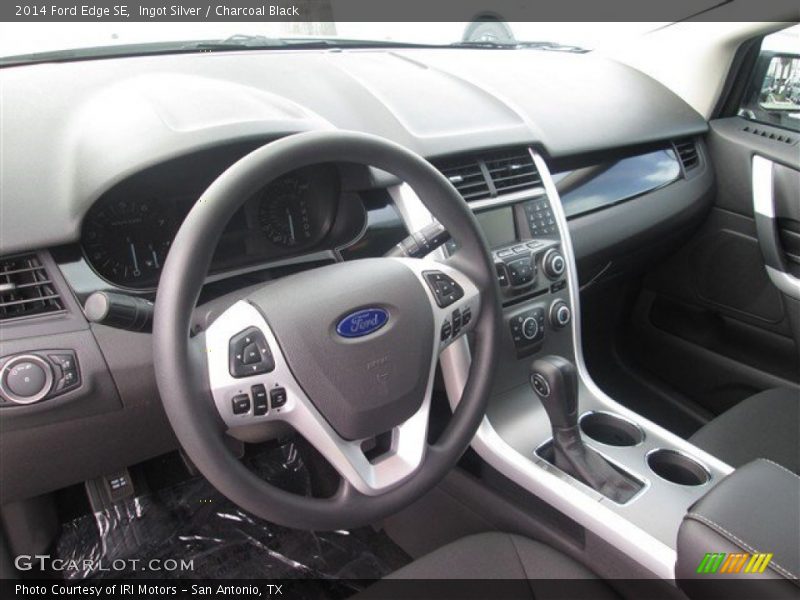 Ingot Silver / Charcoal Black 2014 Ford Edge SE