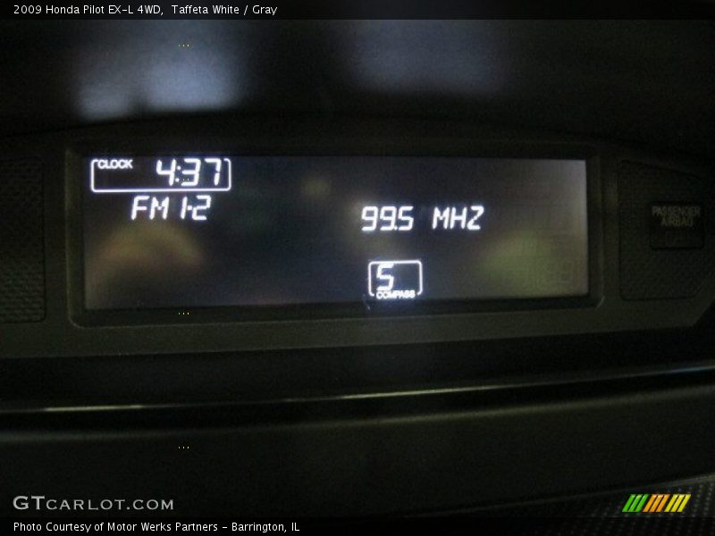 Taffeta White / Gray 2009 Honda Pilot EX-L 4WD