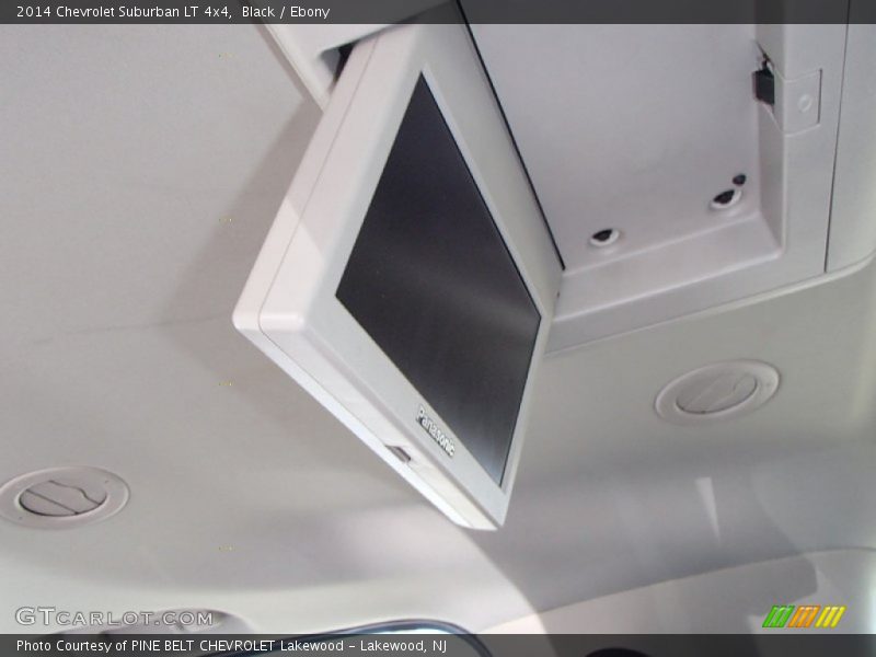 Black / Ebony 2014 Chevrolet Suburban LT 4x4