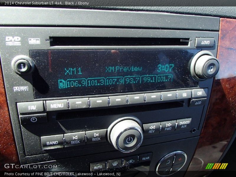 Black / Ebony 2014 Chevrolet Suburban LT 4x4