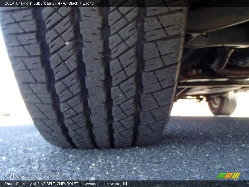 Black / Ebony 2014 Chevrolet Suburban LT 4x4