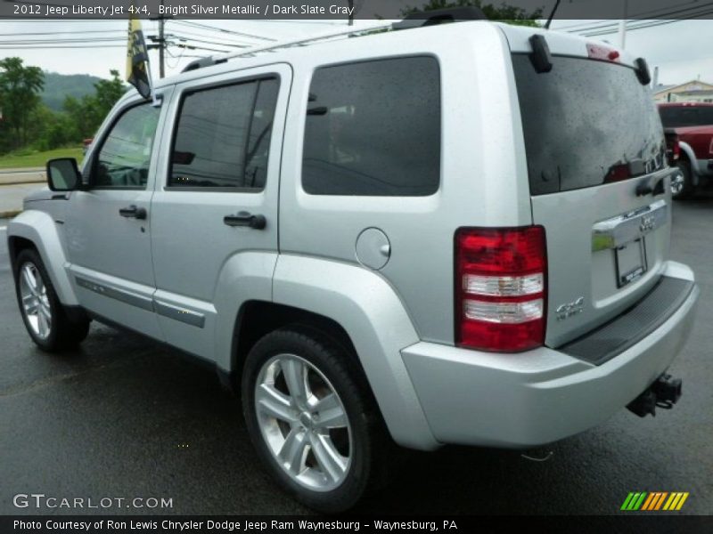 Bright Silver Metallic / Dark Slate Gray 2012 Jeep Liberty Jet 4x4