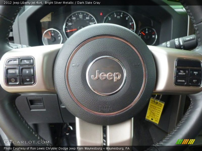 Bright Silver Metallic / Dark Slate Gray 2012 Jeep Liberty Jet 4x4