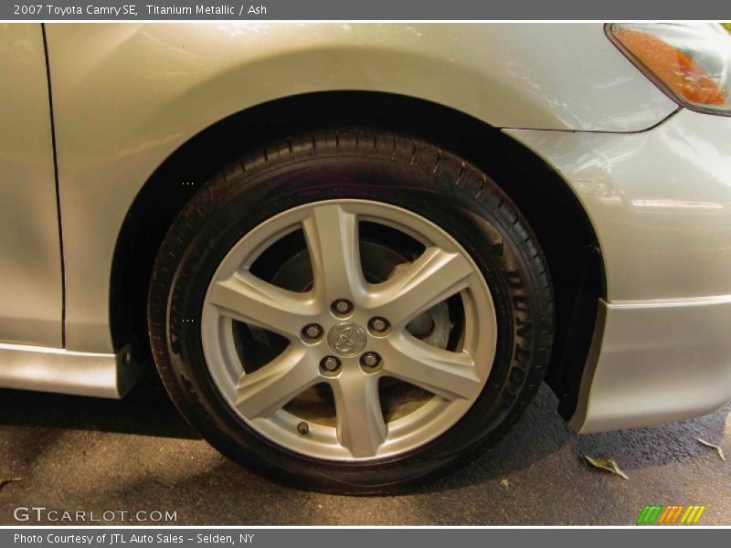 Titanium Metallic / Ash 2007 Toyota Camry SE