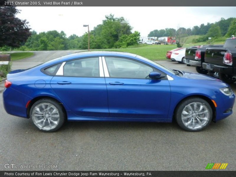 Vivid Blue Pearl / Black 2015 Chrysler 200 S