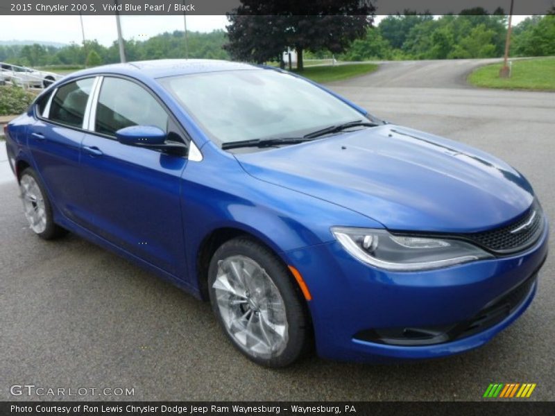 Vivid Blue Pearl / Black 2015 Chrysler 200 S