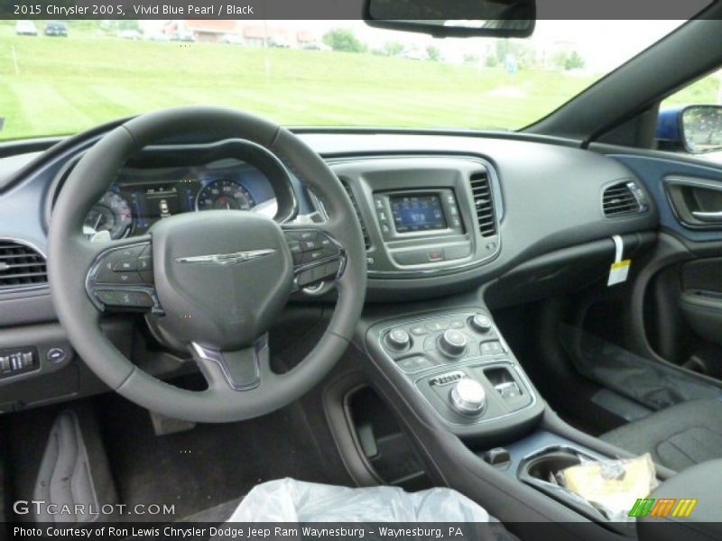 Vivid Blue Pearl / Black 2015 Chrysler 200 S