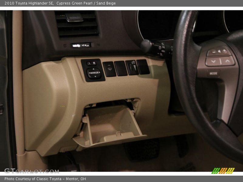 Cypress Green Pearl / Sand Beige 2010 Toyota Highlander SE