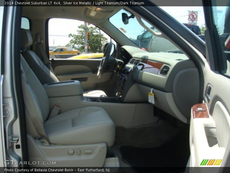 Silver Ice Metallic / Light Titanium/Dark Titanium 2014 Chevrolet Suburban LT 4x4