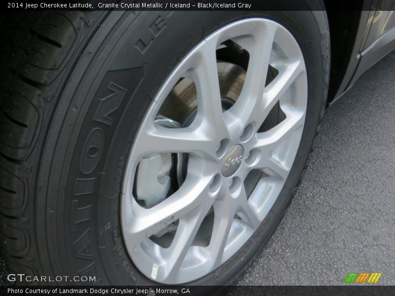 Granite Crystal Metallic / Iceland - Black/Iceland Gray 2014 Jeep Cherokee Latitude