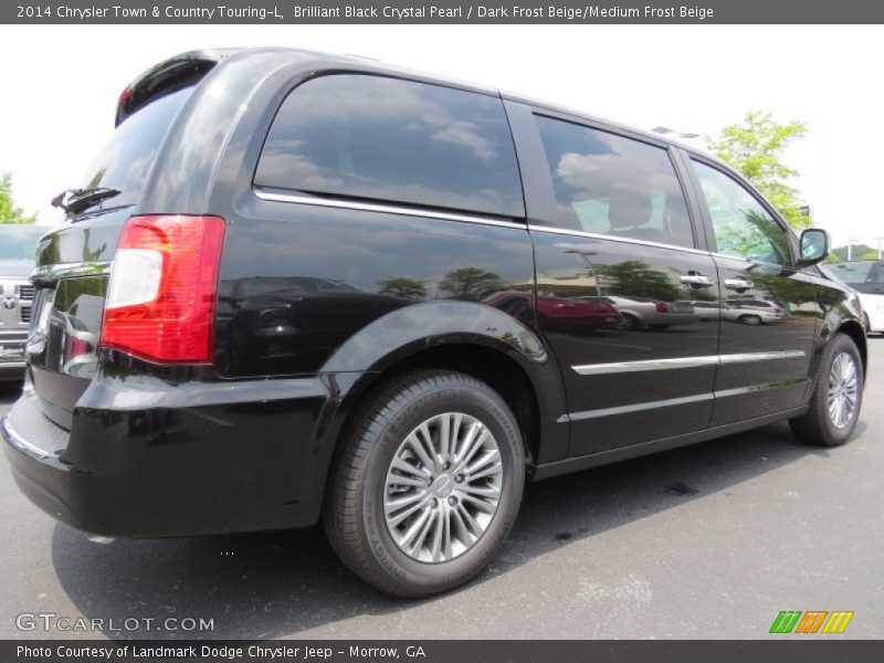 Brilliant Black Crystal Pearl / Dark Frost Beige/Medium Frost Beige 2014 Chrysler Town & Country Touring-L