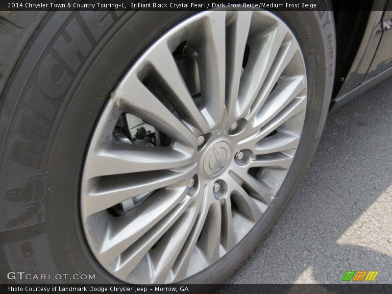 Brilliant Black Crystal Pearl / Dark Frost Beige/Medium Frost Beige 2014 Chrysler Town & Country Touring-L