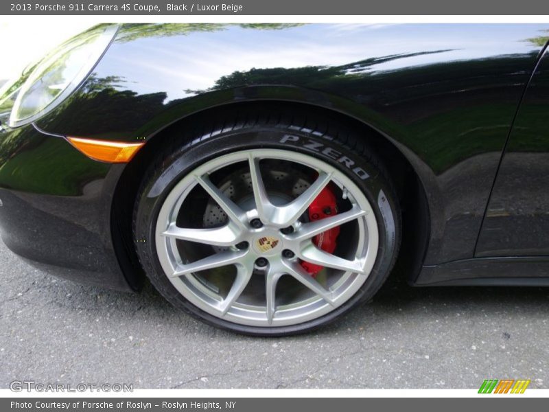  2013 911 Carrera 4S Coupe Wheel