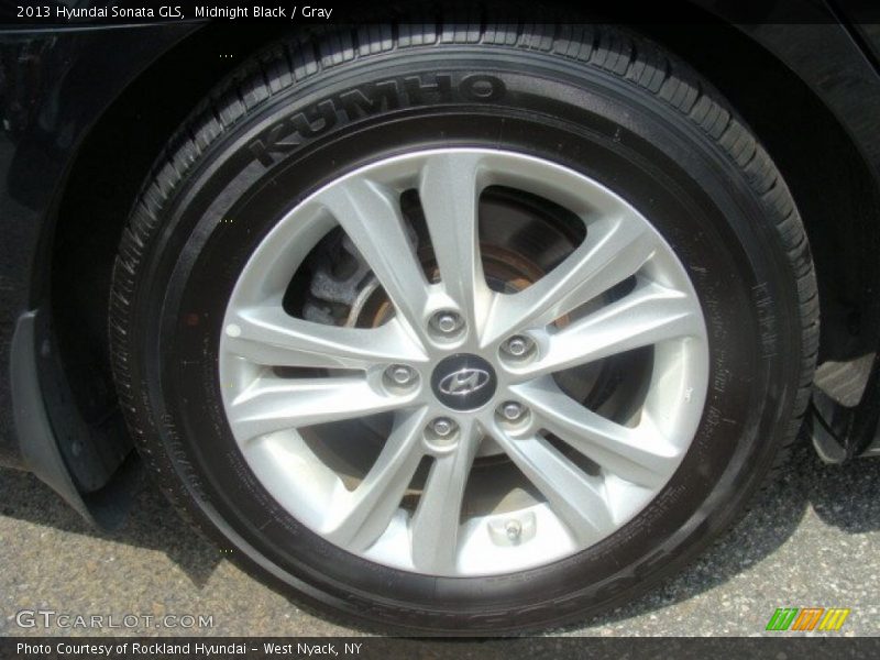 Midnight Black / Gray 2013 Hyundai Sonata GLS