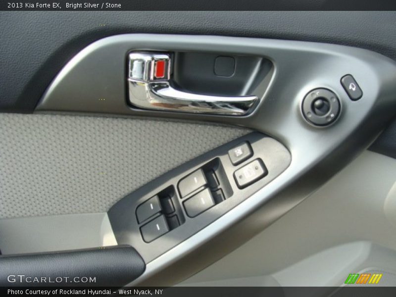 Bright Silver / Stone 2013 Kia Forte EX