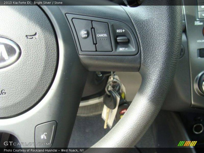 Bright Silver / Stone 2013 Kia Forte EX