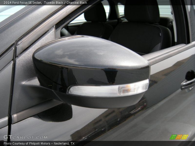 Tuxedo Black / Charcoal Black 2014 Ford Focus SE Sedan