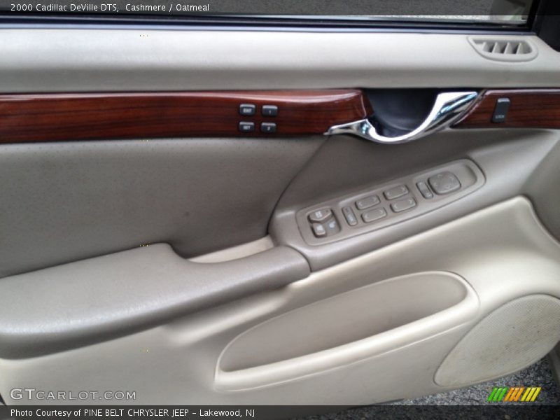 Cashmere / Oatmeal 2000 Cadillac DeVille DTS